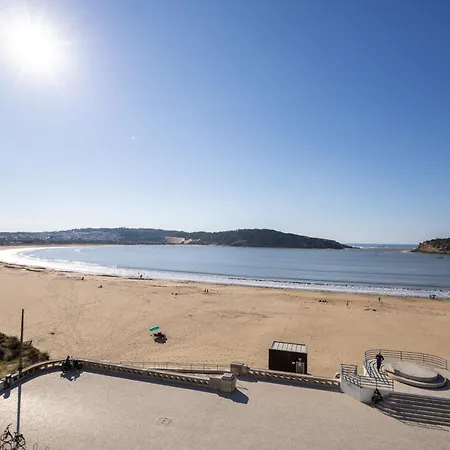 Beachfront 3Bdr Apt On Marginal Boulevard São Martinho do Porto Exterior photo