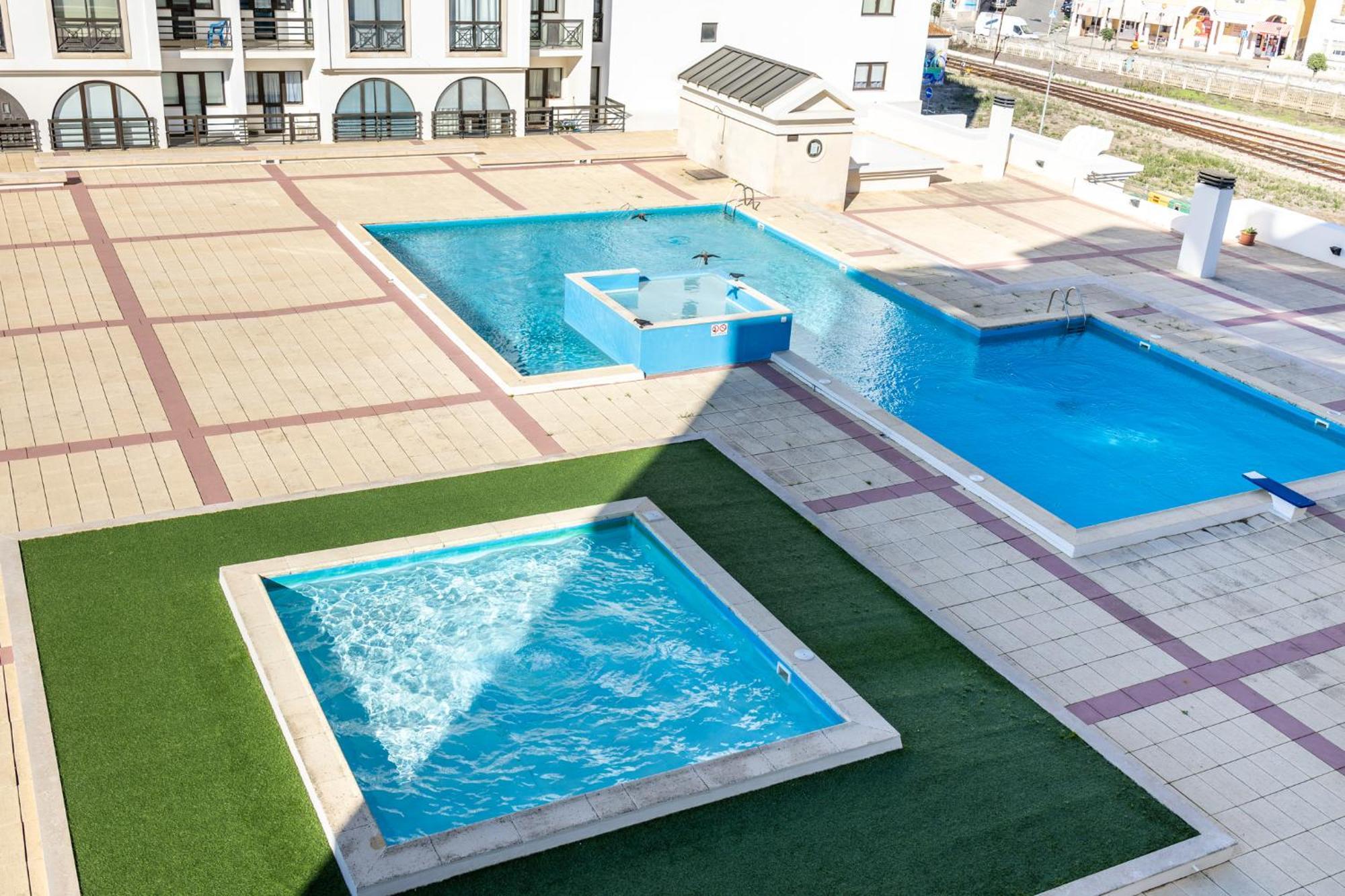 Appartement Beachfront 3bdr On Marginal Boulevard
