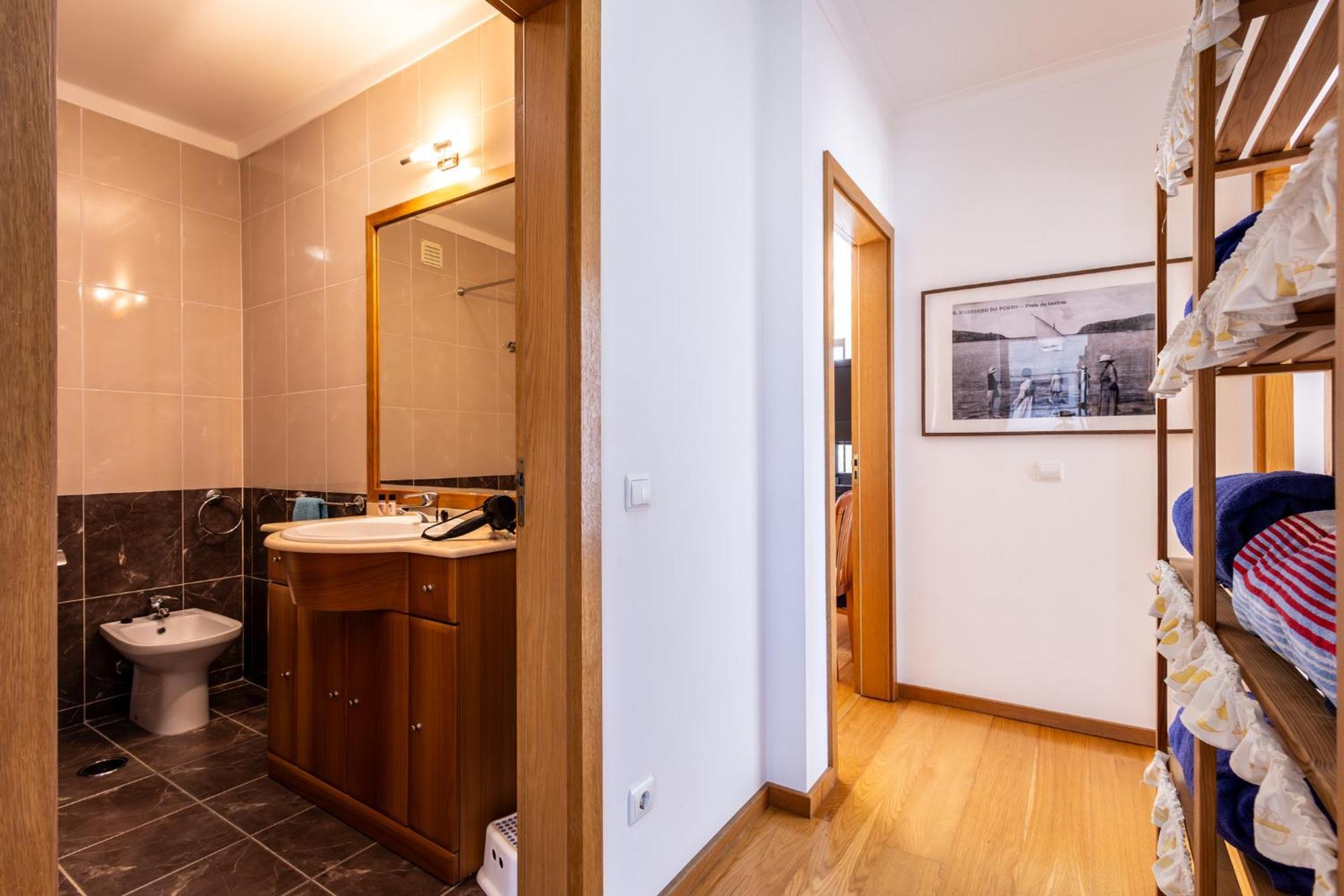 Appartement Beachfront 3bdr On Marginal Boulevard